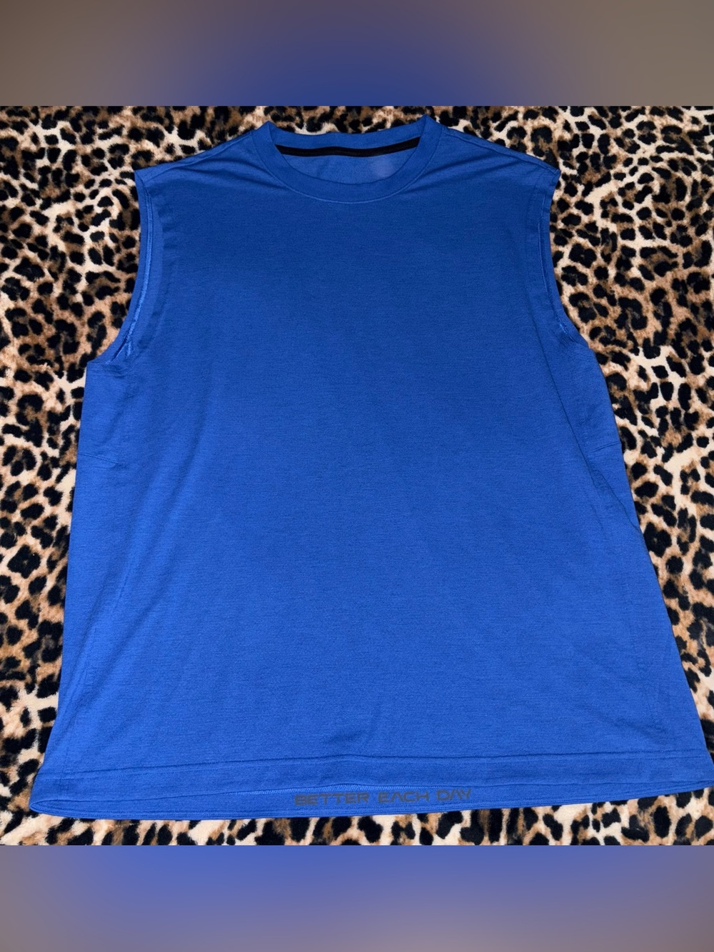 Men’s Lululemon EasySet Training Sleeveless Shirt size Large